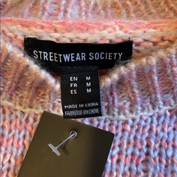 New cropped pink sweater size M - Picture 4 of 5